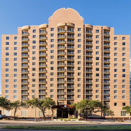 Doubletree Suites By Hilton Austin Downtown Capitol Exterior foto