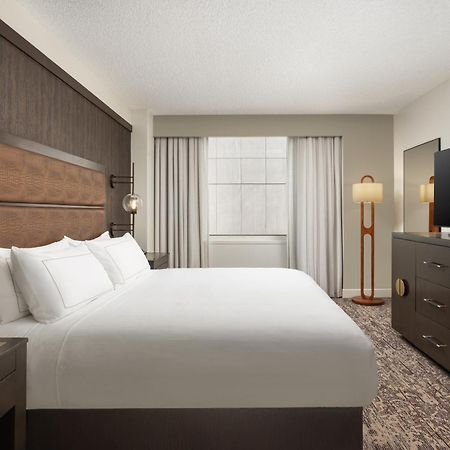 Doubletree Suites By Hilton Austin Downtown Capitol Exterior foto