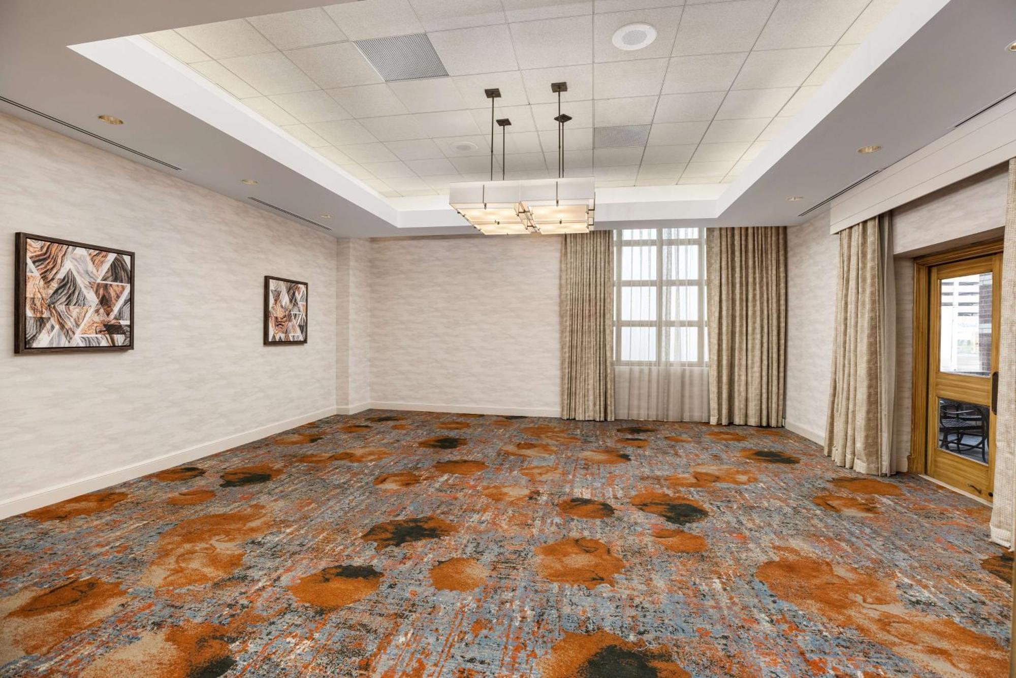Doubletree Suites By Hilton Austin Downtown Capitol Exterior foto